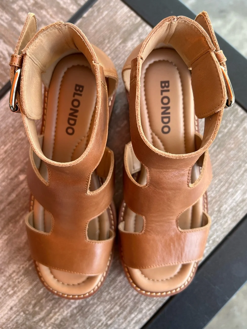 Blondo Hayslee Cognac Leather Water-Resistant Chunky Lug Wedge Sandals Size 7.5